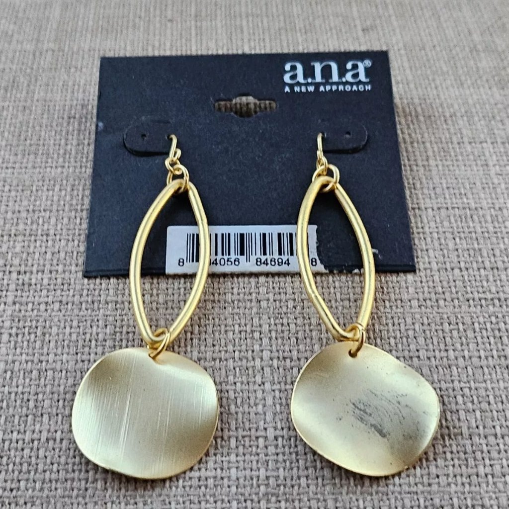 A.N.A A New Approach Earrings Drop Down Gold Tone Fashion Ear Jewelry New Defect